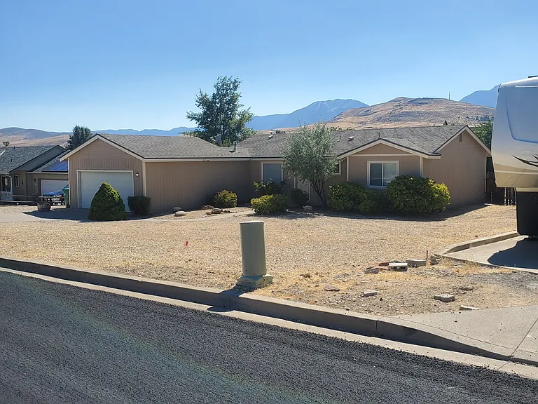 15125 Crimson Dr — Photo 3