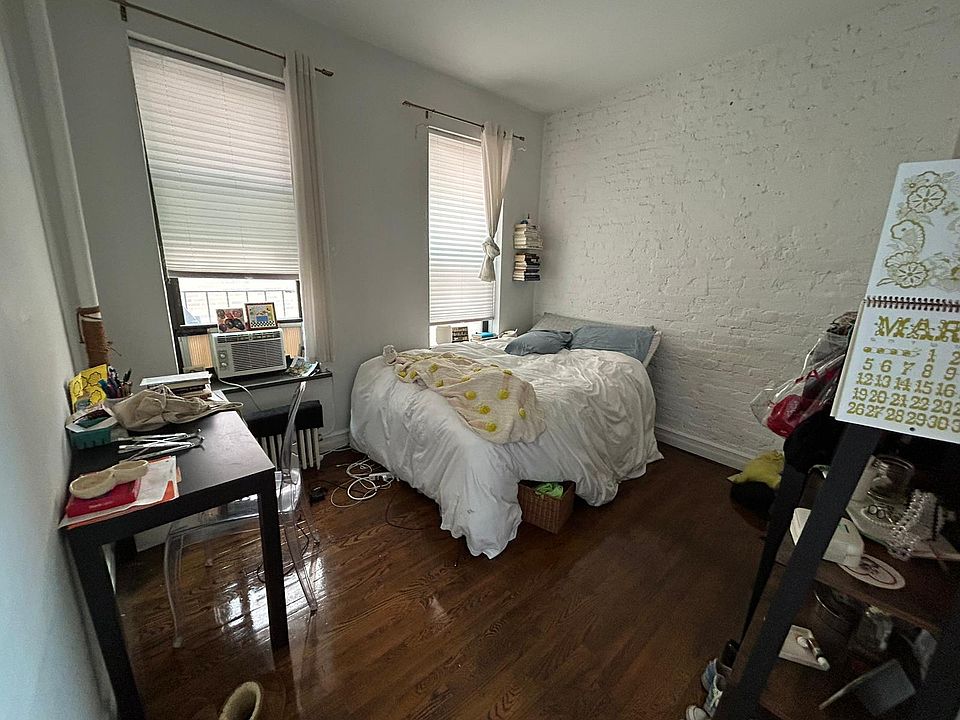 1st image of 611 E 11th St APT 1