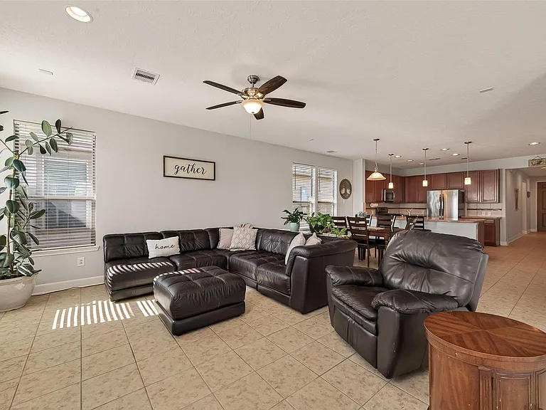 4418 Brinton Saddle Ln — Photo 2