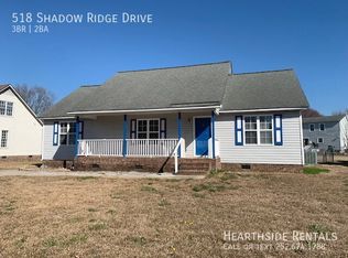 518 Shadow Ridge Dr, Winterville, NC 28590