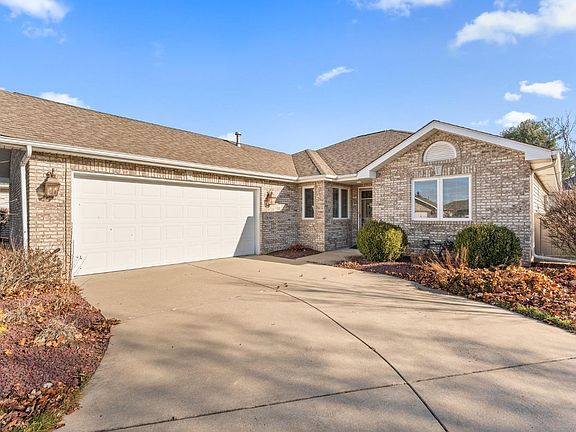 4th image of 1309 Medlee Dr
