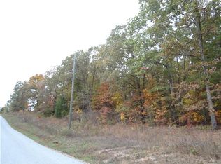 Center Rd, Lawrenceburg, TN 38464