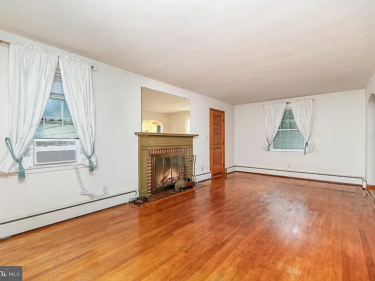 4254 Chapel Rd — Photo 7