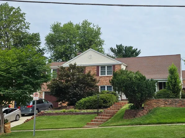 8001 Postoak Rd, Rockville, MD 20854