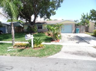 613 SW 4th Ave, Boynton Beach, FL 33426