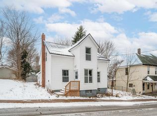 221 Maclean St, New Glasgow, NS B2H 4M8