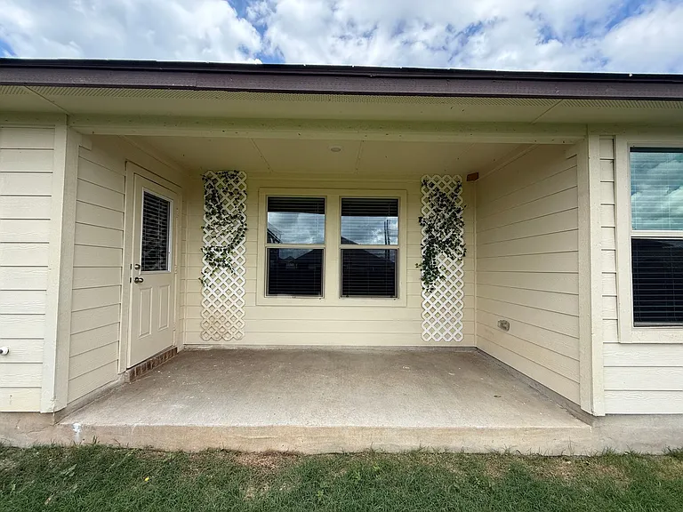 9610 Murandy Dr — Photo 30
