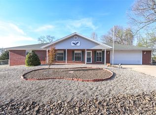 1 Hartlepool Dr, Bella Vista, AR 72715