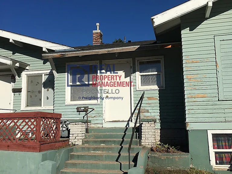 355 S Johnson Ave — Photo 9
