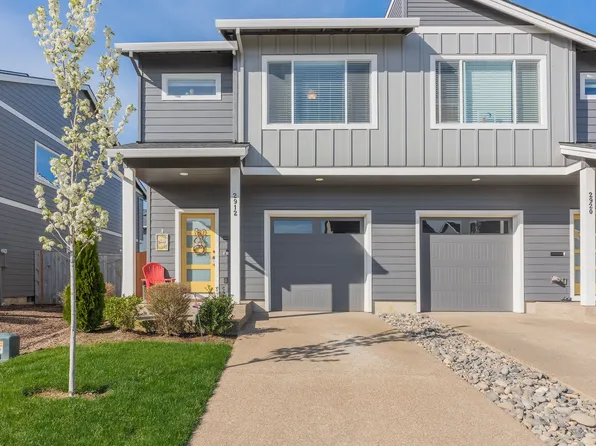 2912 S Ivy St, Cornelius, OR 97113
