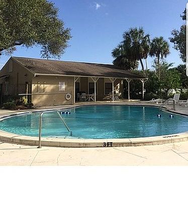 3rd image of 6905 San Mateo Ct