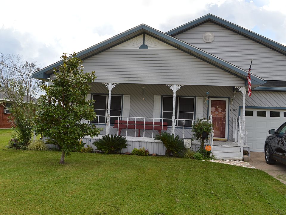 1st image of 1137 Jackson Ave
