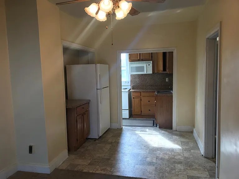 165 S Main St #2 — Photo 2