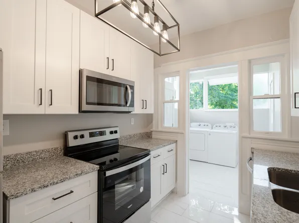 185 Clisby Pl, Macon, GA 31204