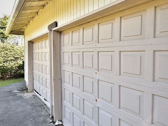 3rd image of 520 Duck Lake Dr SE