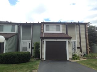 640 Ash Ln, Wheeling, IL 60090