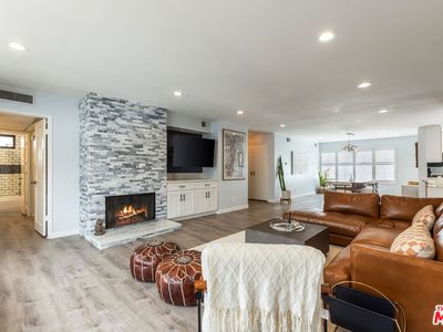 11828 Goshen Ave APT 4, Los Angeles, CA, 90049