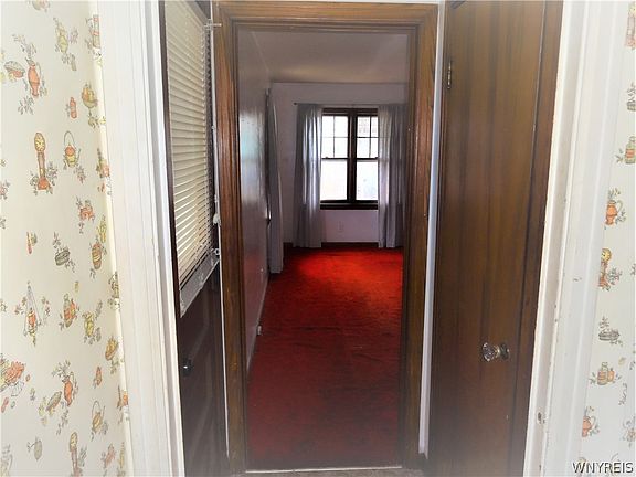 3rd image of 218 61st St