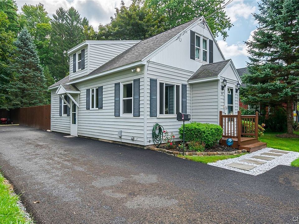 1st image of 55 Curtis Ave