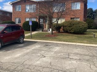 66704 Van Dyke Ave APT 3, Washington, MI 48095