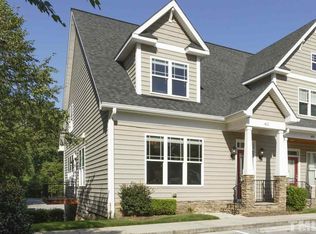 422 Heather Dr, Raleigh, NC 27606