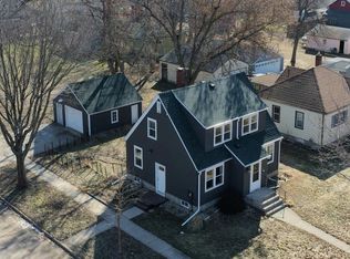 601 7th St SW #1, Willmar, MN 56201