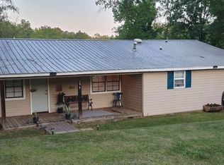 196 Red Devil Rd, Cross Hill, SC 29332