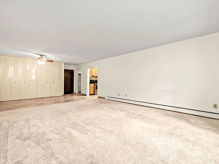 Silas Pointe Apartments — Photo 6