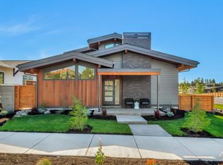 1185 NW Mount Washington Dr, Bend, OR 97703