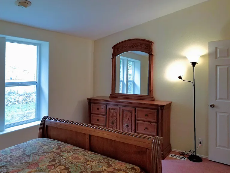 Second bedroom with queen bed.