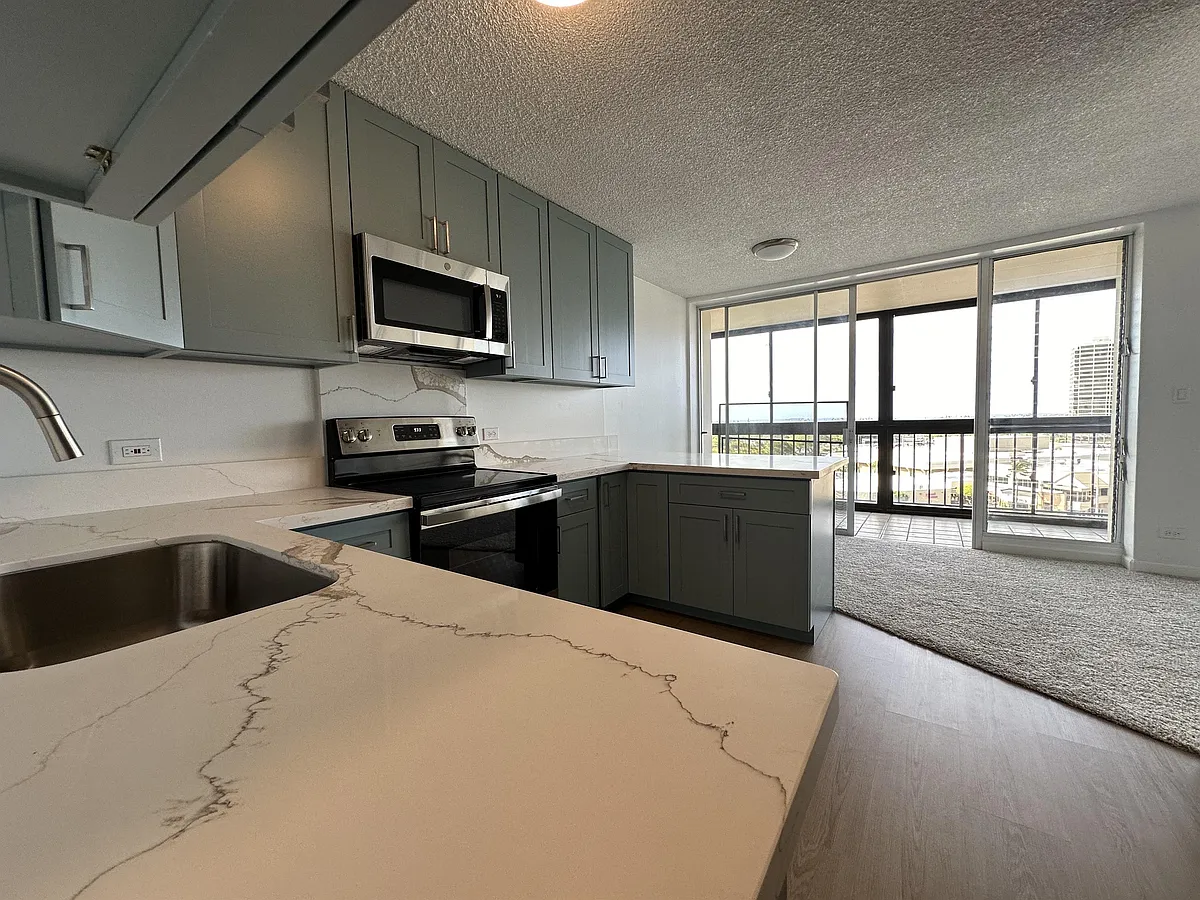 Building Photo - 4300 Waialae Ave #B805-1
