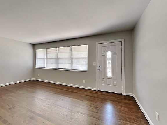 5th image of 3124 Cesery Blvd