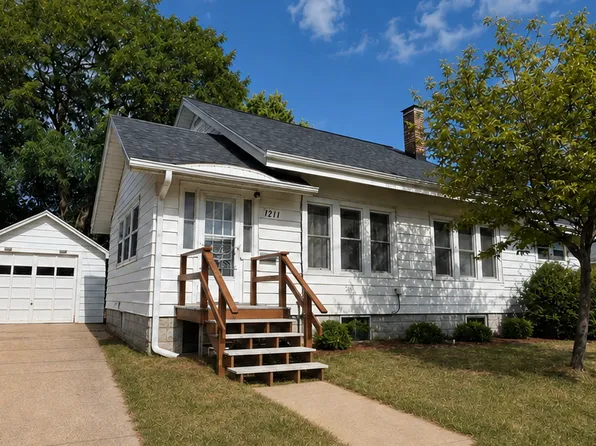 1211 1st Ave, Eau Claire, WI 54703