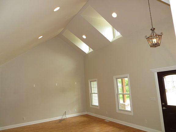 5th image of 20740 W Park Ave