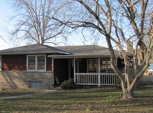 8103 River Dr, Oak Ridge, TN 37830