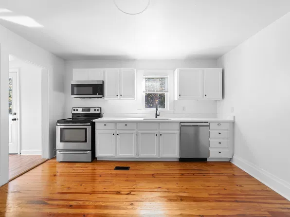 803 McAdenville Ave, Lowell, NC 28098