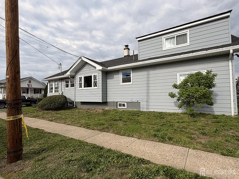 388 New Hampshire Ln #2 — Photo 6