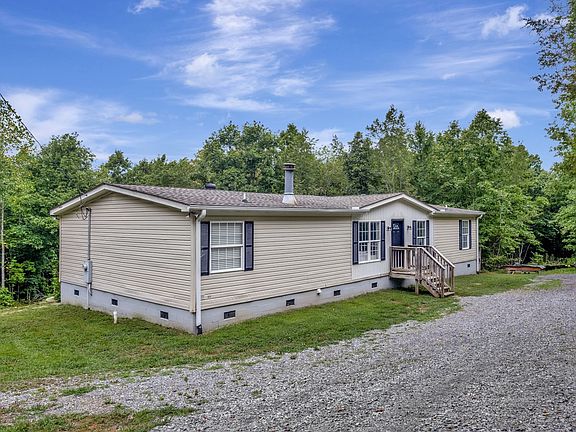 3rd image of 2037 Trace Creek Rd