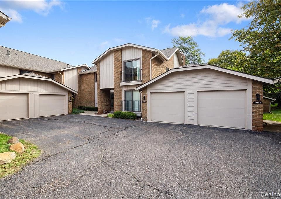6493 Maple Hills Dr, Bloomfield Hills, MI 48301 Zillow