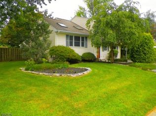 127 College View Dr, Hackettstown, NJ 07840