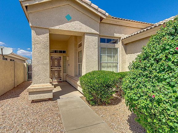 2nd image of 13130 W Alvarado Cir