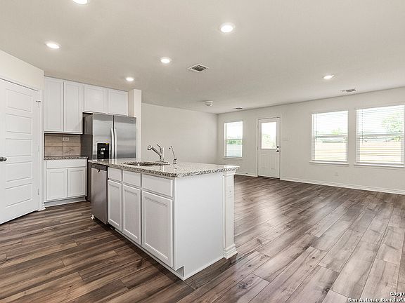 5th image of 9563 Hinterlands Dr
