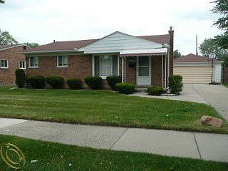 1st image of 23922 Virginia Dr