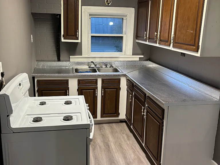 48 Pennsylvania Ave #2 — Photo 7