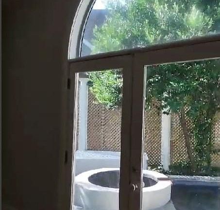 Master to Spa and Pool Terrace