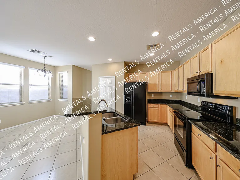 8969 W State Ave — Photo 10