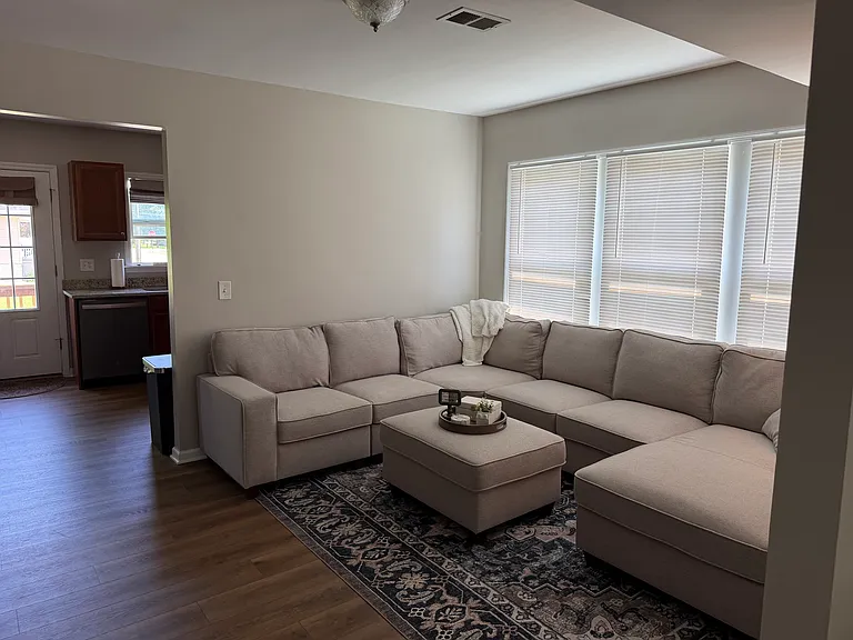 804 Forest Ave — Photo 8