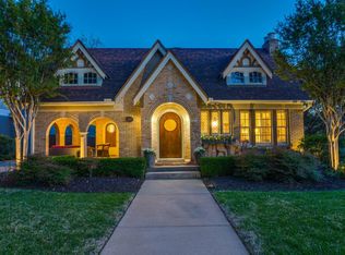 2041 Hawthorne Ave, Fort Worth, TX 76110