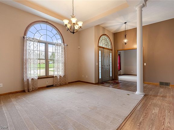 4th image of 742 Homestead Pointe Dr