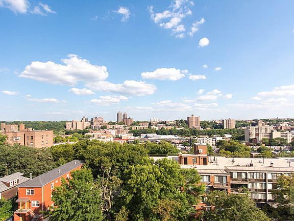 3rd image of 3636 Greystone Ave APT 7B